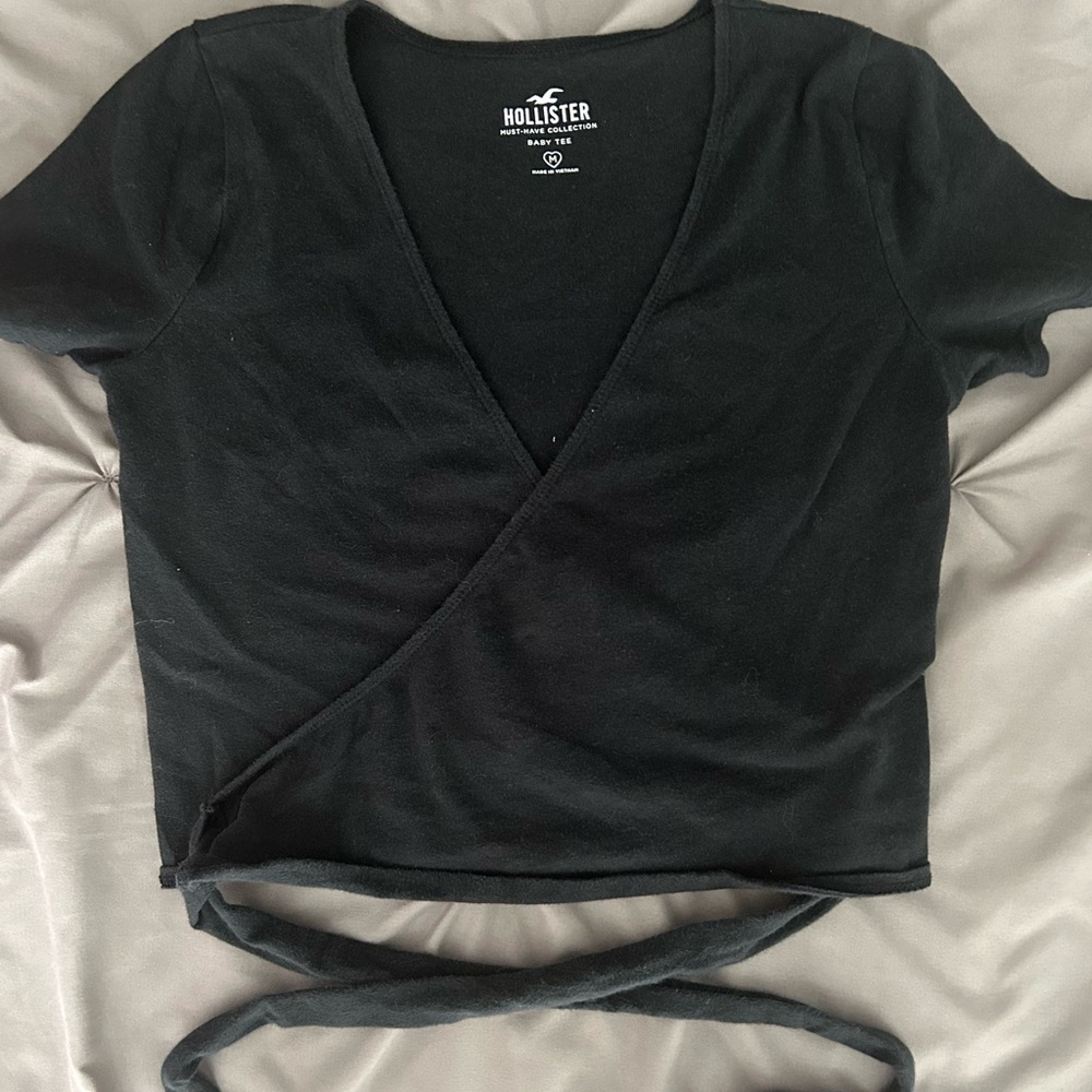 Hollister Top